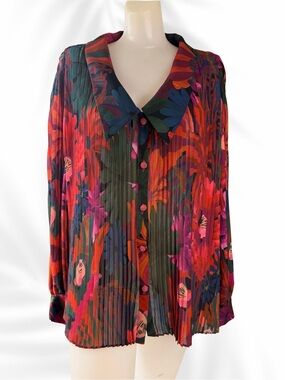 FARM Rio Pleated Floral Trooical Long sleeve Button Front Blouse size L